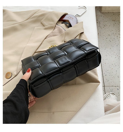 Small rhombus all-match stylish messenger bag