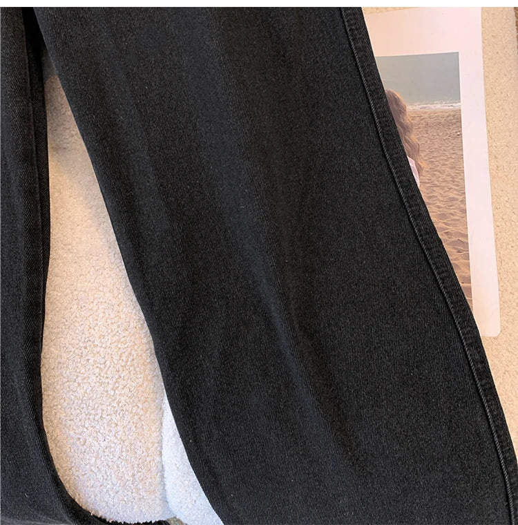 Plus size women's spring and autumn casual jeans classic design black blue washed denim fabric comfortable and versatile