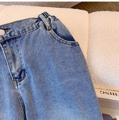Plus size women's spring and autumn casual jeans classic design black blue washed denim fabric comfortable and versatile